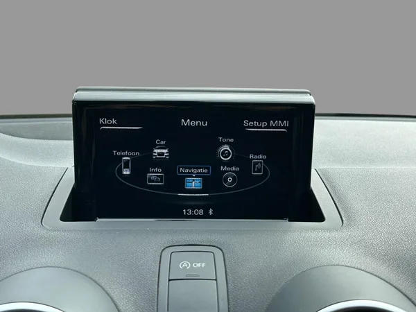 Audi A1 Sportback (2016) — foto 8 van 19