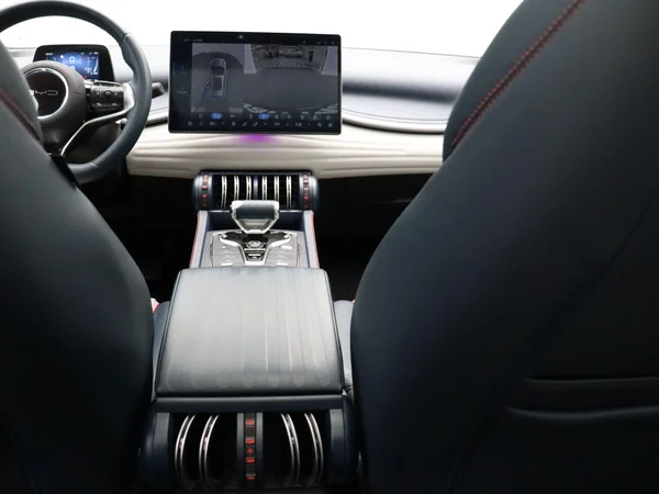 BYD ATTO 3 (2023) — foto 17 van 32