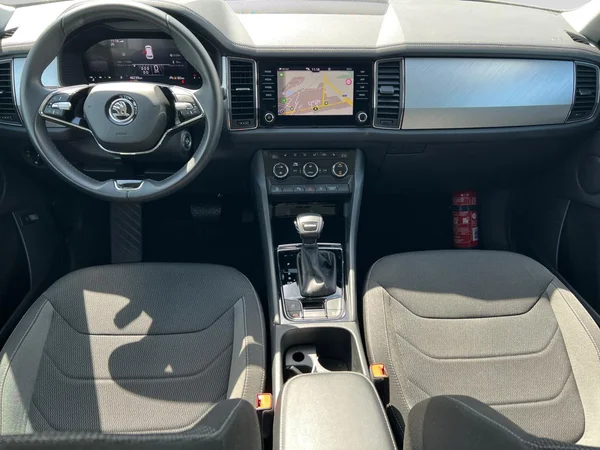 SKODA Kodiaq Dsl (2024) — foto 15 van 18