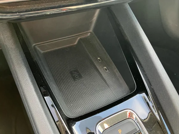 SKODA Octavia Combi PHEV (2020) — foto 24 van 26