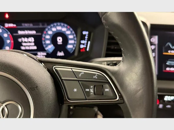 AUDI A1 Sportback (2019) — foto 13 van 23