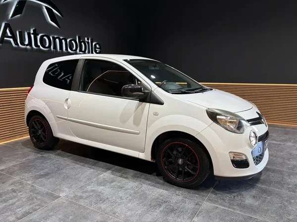 Renault Twingo (2013) — foto 7 van 19