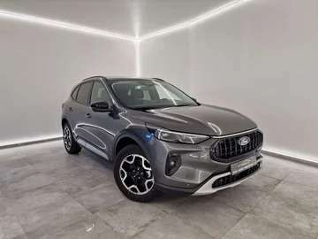 Ford Kuga b04aa3d0-f0bc-4ab5-b923-93537a6c2ba8