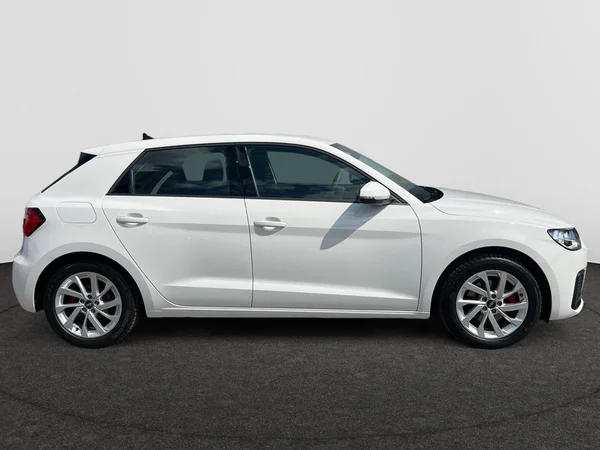 AUDI A1 Sportback (2025) — foto 21 van 24