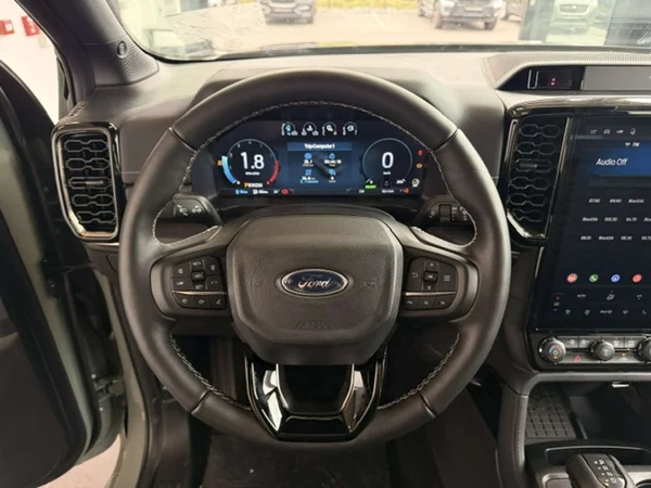 Ford Ranger — foto 4 van 22