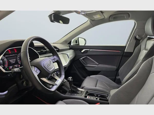 Audi Q3 Sportback (2023) — foto 5 van 15