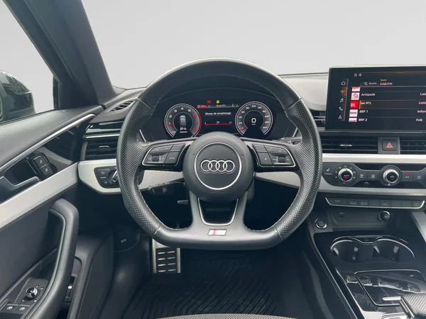 AUDI A4 Avant (2022) — foto 16 van 18