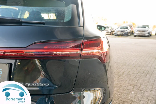 Audi e-tron (2022) — foto 5 van 33