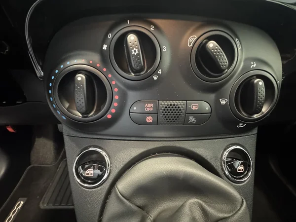 Fiat 500 (2024) — foto 10 van 20