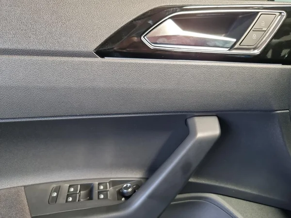 VOLKSWAGEN Polo (2026) — foto 6 van 23