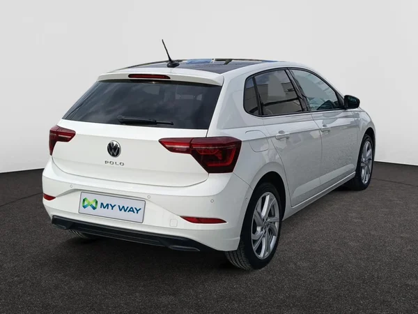 VOLKSWAGEN Polo (2022) — foto 12 van 19