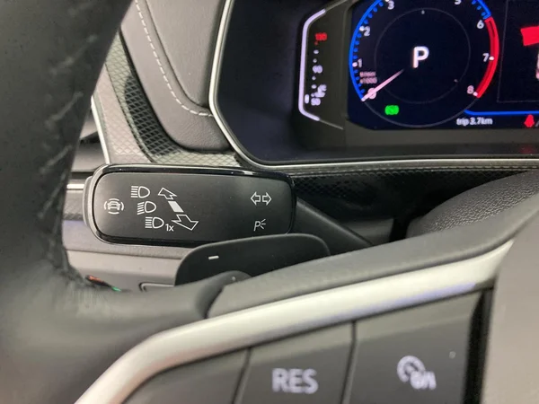 VOLKSWAGEN T-Cross (2025) — foto 30 van 36