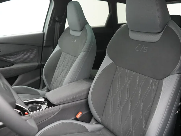 AUDI Q3 SUV e-hybrid (PHEV) (2026) — foto 31 van 35
