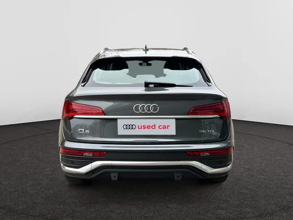 AUDI Q5 Sportback (2022) — foto 12 van 17
