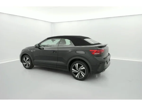 VOLKSWAGEN T-Roc Cabriolet (2022) — foto 43 van 48