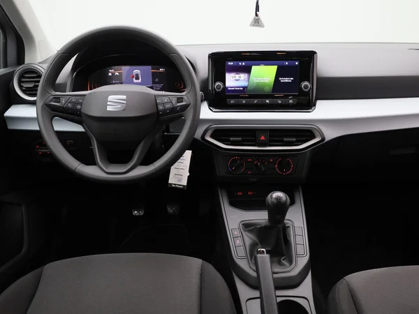 SEAT Arona (2023) — foto 31 van 33