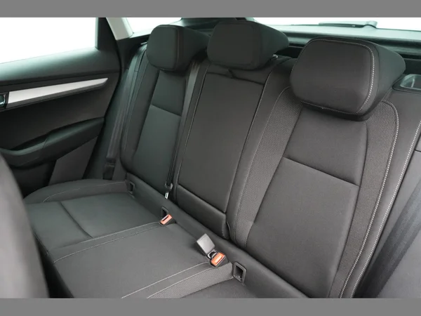 SKODA Karoq (2025) — foto 4 van 22