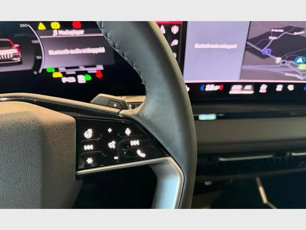 AUDI Q6 Sportback e-tron (2026) — foto 9 van 25