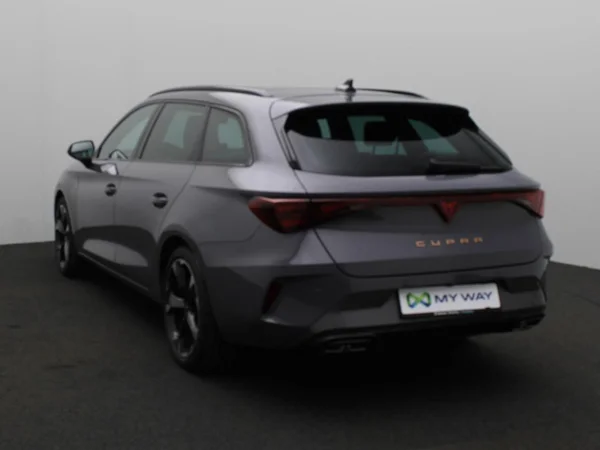 CUPRA Leon ST (2025) — foto 14 van 19