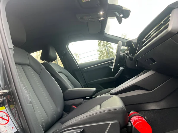 AUDI A3 Sportback PHEV (2025) — foto 13 van 24