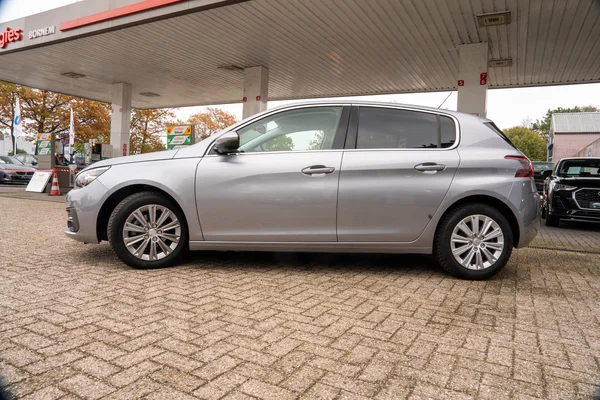 Peugeot 308 (2021) — foto 54 van 64