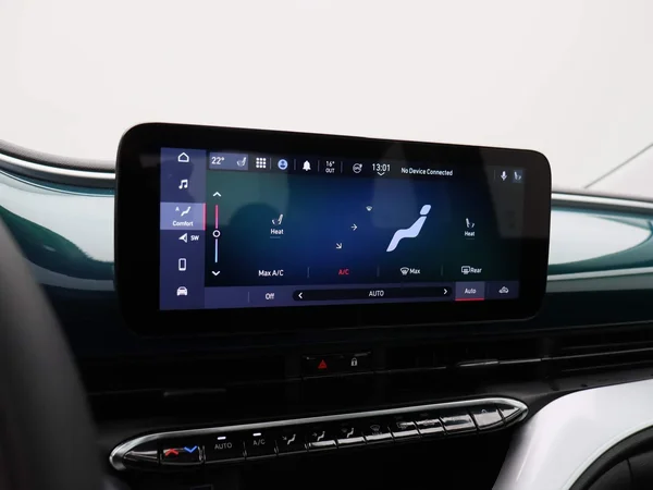Fiat 500e (2022) — foto 20 van 36