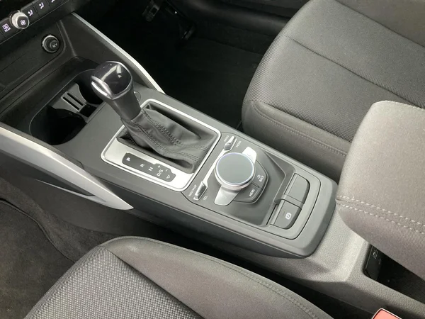 AUDI Q2 (2022) — foto 20 van 36