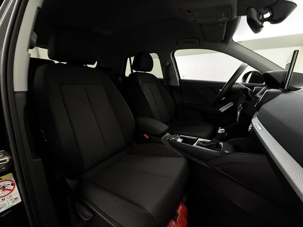 AUDI Q2 (2024) — foto 2 van 18