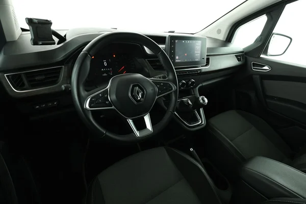 Renault Kangoo (2023) — foto 2 van 16