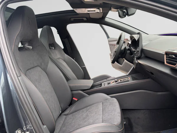 CUPRA Leon ST e-Hybrid (PHEV) (2026) — foto 5 van 22