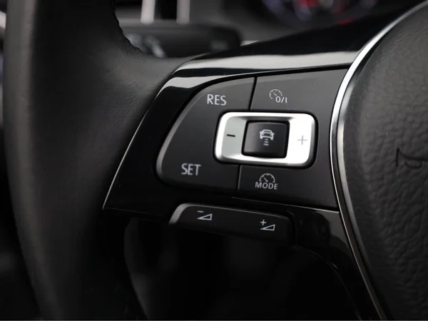 VOLKSWAGEN Polo (2021) — foto 6 van 20