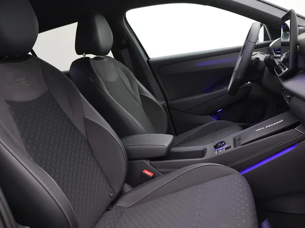 VOLKSWAGEN T-Roc (2025) — foto 20 van 22