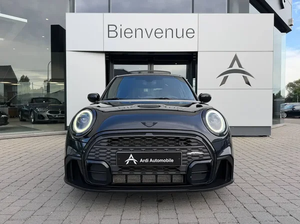Mini Cooper (2021) — foto 12 van 25