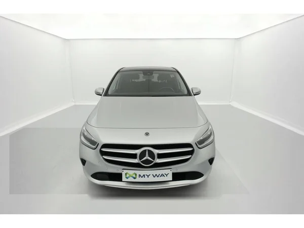 MERCEDES-BENZ B 180 (2022) — foto 12 van 36