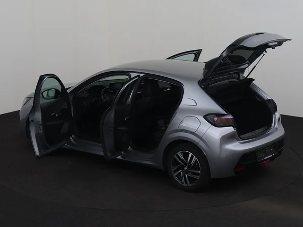 PEUGEOT 208 (2022) — foto 23 van 24