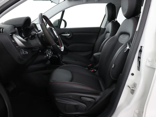 FIAT 500X (2024) — foto 2 van 28