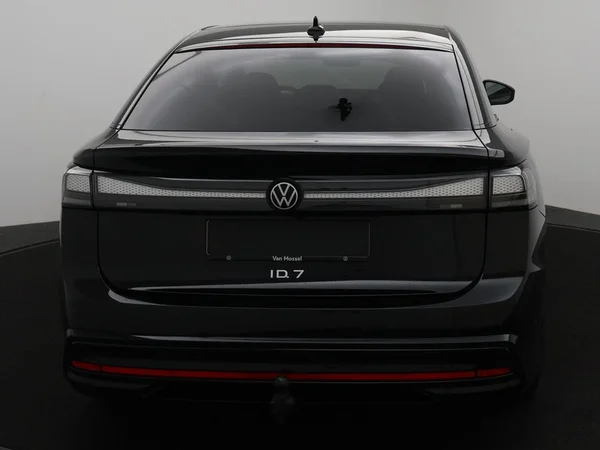 VOLKSWAGEN ID.7 (2026) — foto 21 van 25