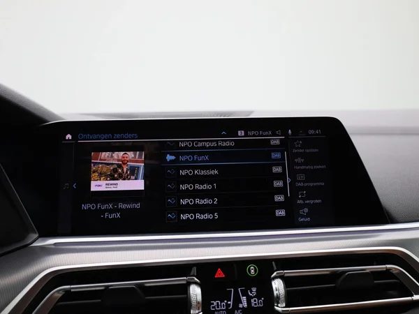 BMW X5 (2020) — foto 14 van 45
