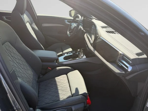 AUDI A5 Avant e-hybrid (PHEV) (2026) — foto 19 van 24