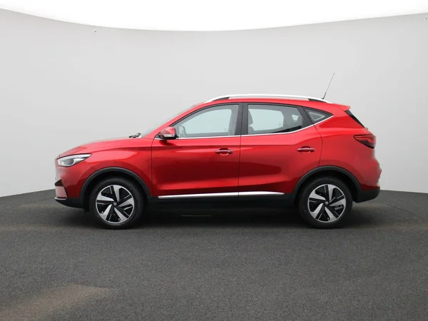 MG ZS EV (2023) — foto 36 van 40