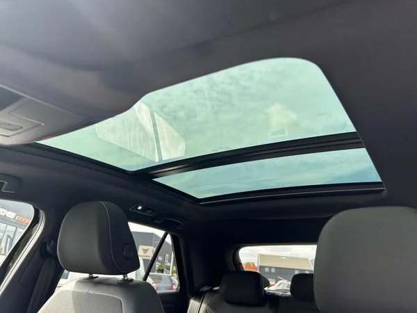 VOLKSWAGEN T-Roc Dsl (2023) — foto 21 van 31