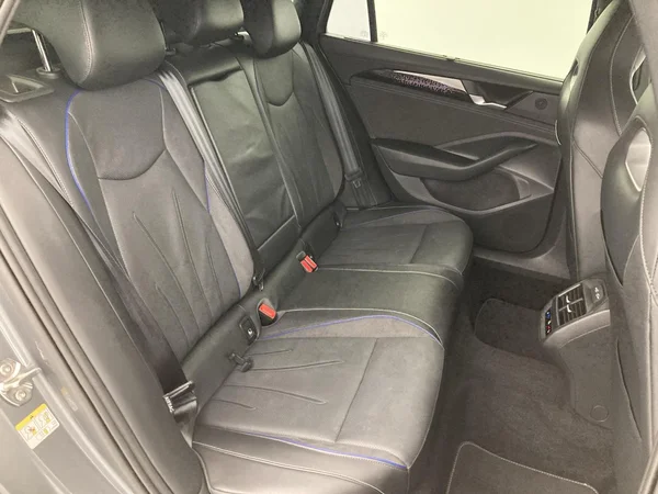 VOLKSWAGEN Passat SW (2024) — foto 24 van 36