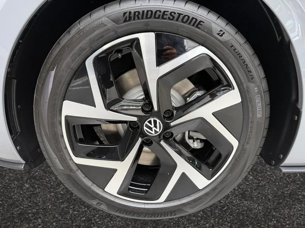 VOLKSWAGEN ID.3 Neo (2026) — foto 13 van 20