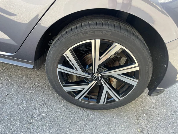 VOLKSWAGEN Polo (2022) — foto 9 van 20