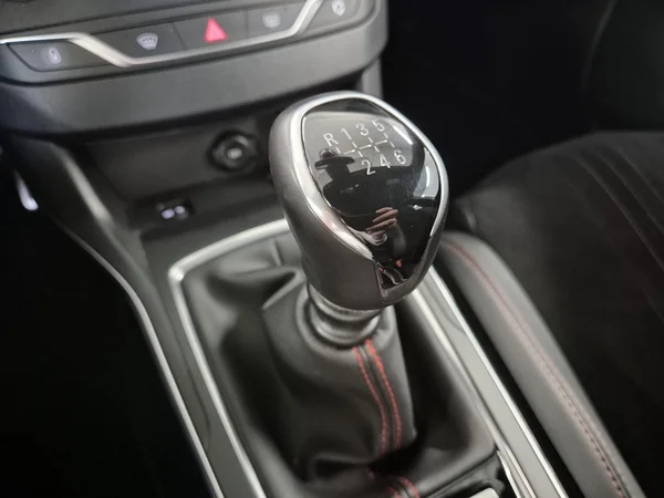 Peugeot 308 (2021) — foto 15 van 24