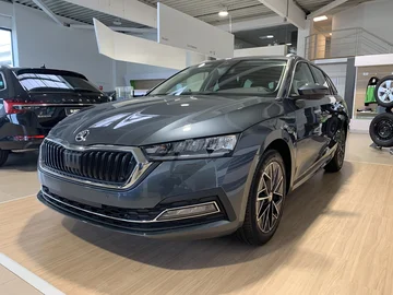 SKODA Octavia Combi (2021)