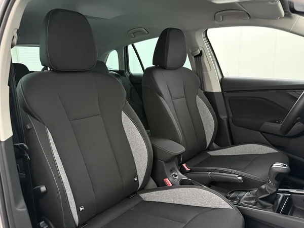 SKODA Scala (2025) — foto 16 van 18