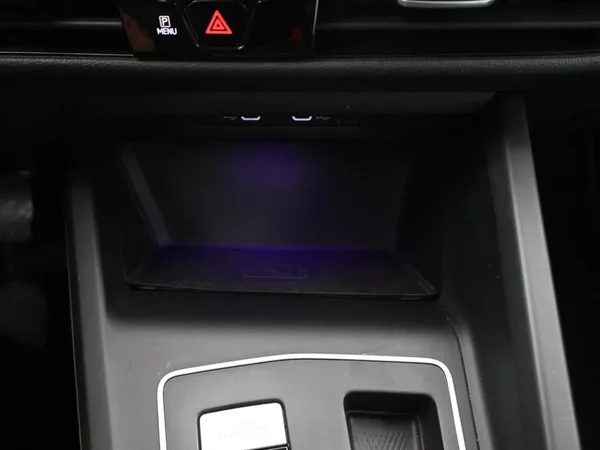 Volkswagen Golf (2022) — foto 8 van 26