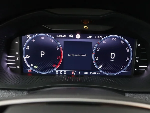 SKODA Kamiq (2025) — foto 17 van 18