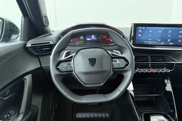 Peugeot 2008 (2025) — foto 2 van 18